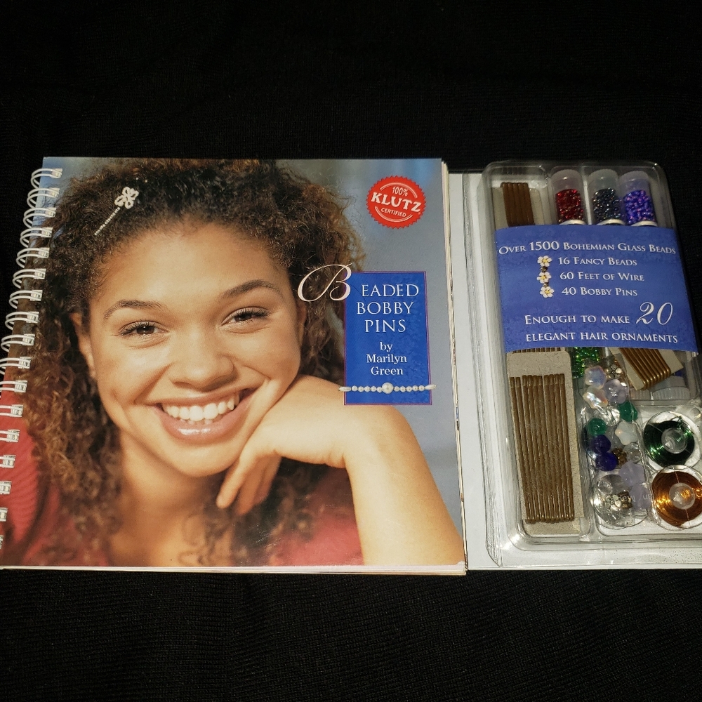 🍀$3 add-on🍀 NWOT Bead Book